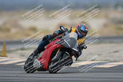 media/Nov-15-2025-Race Pace (Sat) [[8de605a2d8]]/Non Verified Riders (1st 20 Minutes)/Turn 4 (1010am)/